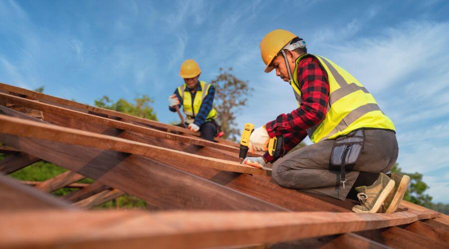 Expert new roof installation services in Mechanicstown, OH